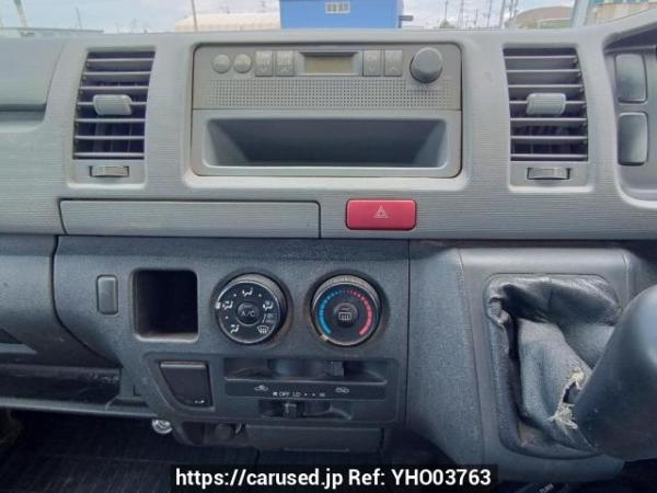Used 2006 MT toyota hiace-van KDH200V Image[17]