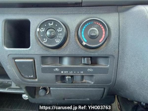Used 2006 MT toyota hiace-van KDH200V Image[20]