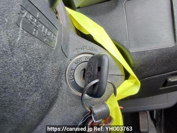 Used 2006 MT toyota hiace-van KDH200V Image[24]