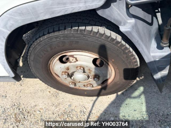 Used 2004 MT mitsubishi canter FE82CE Image[9]