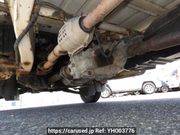 Used 2000 MT suzuki carry-truck DB52T Image[33]