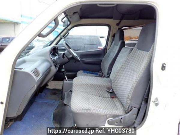 Used 2002 AT toyota hiace-van RZH112K Image[13]