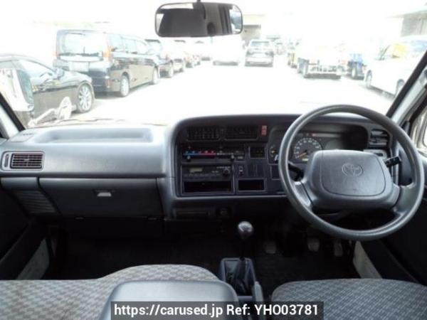 Used 2004 MT toyota hiace-van TRH112V Image[15]