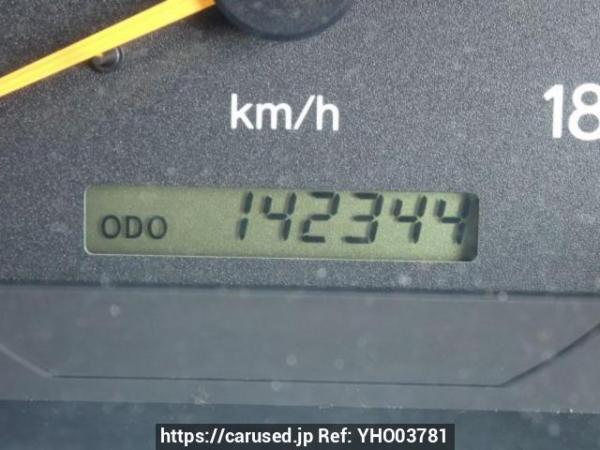 Used 2004 MT toyota hiace-van TRH112V Image[22]