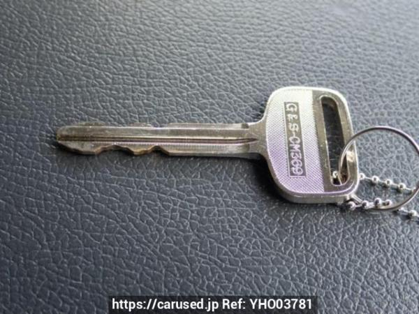 Used 2004 MT toyota hiace-van TRH112V Image[23]