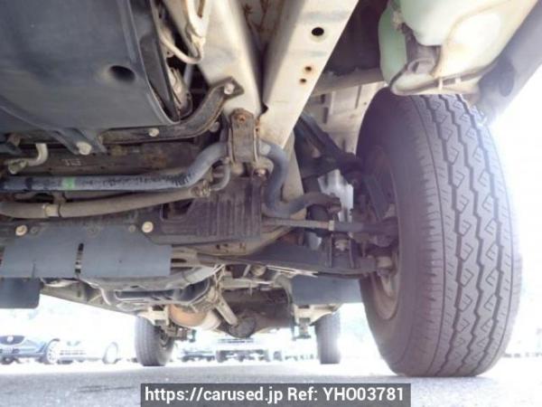 Used 2004 MT toyota hiace-van TRH112V Image[29]