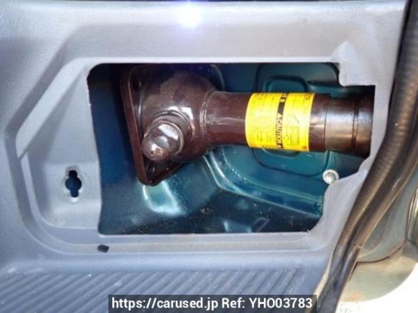 Used 2003 AT toyota hiace-van TRH112V Image[37]