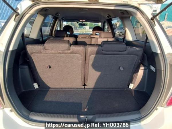 Used 2003 AT toyota wish ZNE14G Image[8]