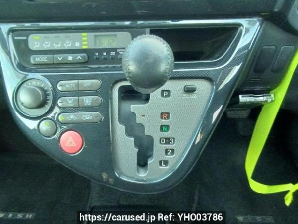 Used 2003 AT toyota wish ZNE14G Image[26]