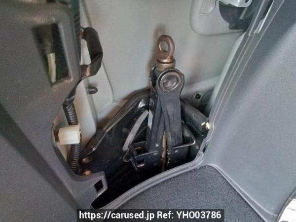 Used 2003 AT toyota wish ZNE14G Image[43]