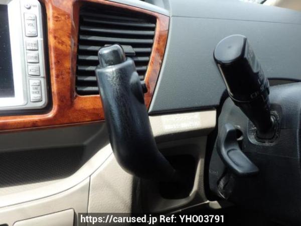 Used 2005 AT toyota noah AZR60G Image[28]