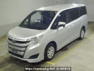Toyota Noah ZRR85G