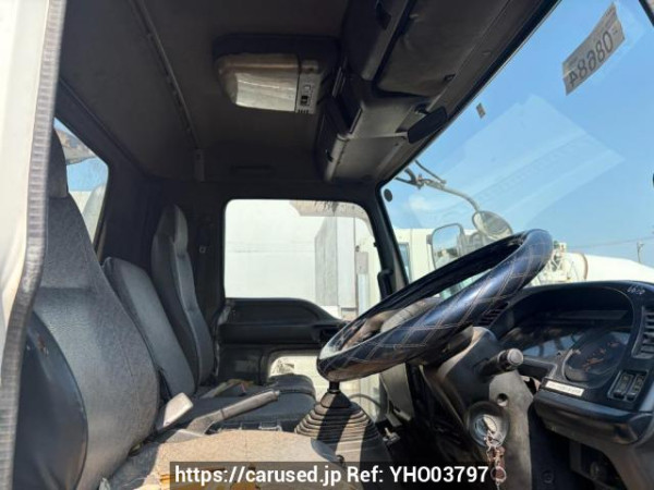 Used 2002 MT isuzu forward FRR35C3S Image[5]