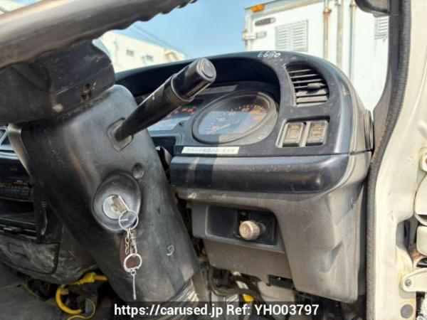 Used 2002 MT isuzu forward FRR35C3S Image[25]