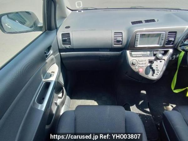 Used 2005 AT toyota wish ZNE10G Image[18]