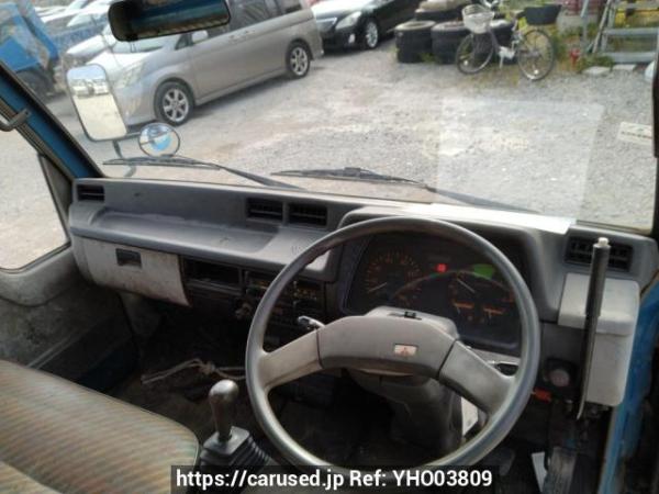 Used 1993 MT mitsubishi canter FE305BD Image[16]