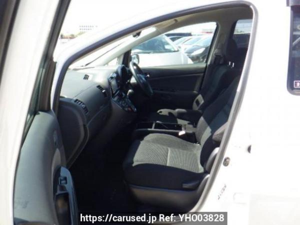 Used 2005 AT toyota wish ZNE10G Image[12]