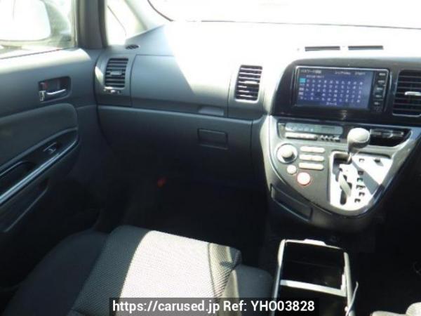 Used 2005 AT toyota wish ZNE10G Image[17]