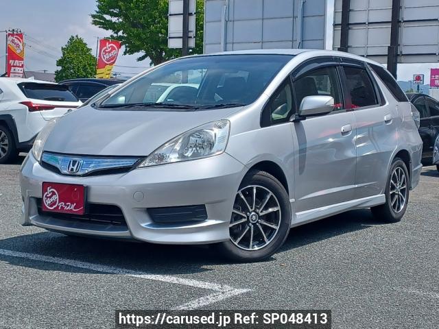 Buy Used 2011 Honda Fit Shuttle Hybrid GP2 (SP048413) - Carused.jp