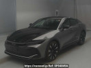 Toyota Crown Crossover TZSH35