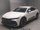 Toyota Crown Crossover TZSH35