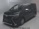 Toyota Voxy ZWR80W