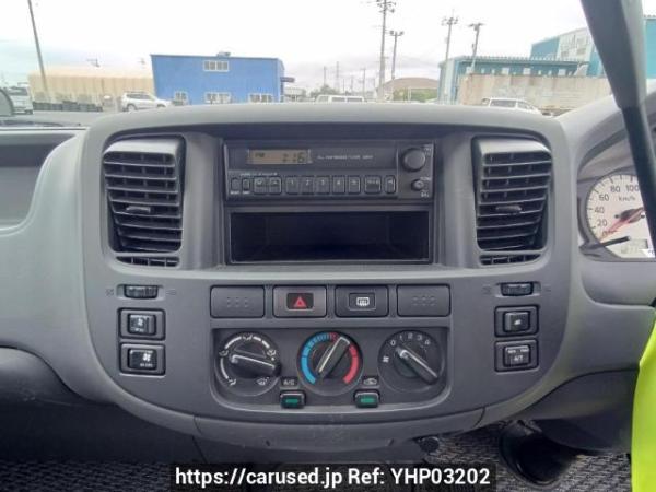 Used 2006 AT nissan caravan-bus DWMGE25 Image[18]