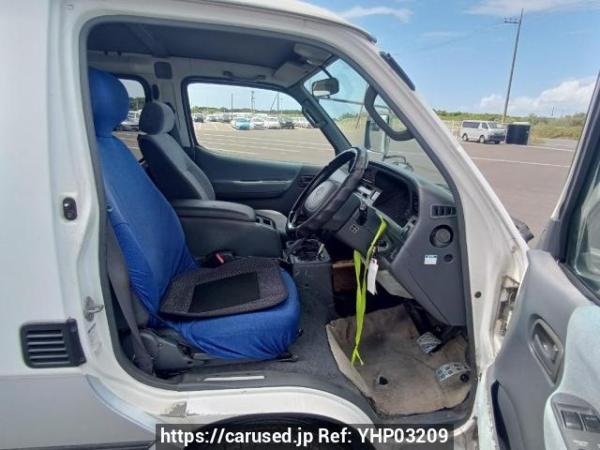 Used 2003 AT toyota regiusace-van TRH112V Image[12]