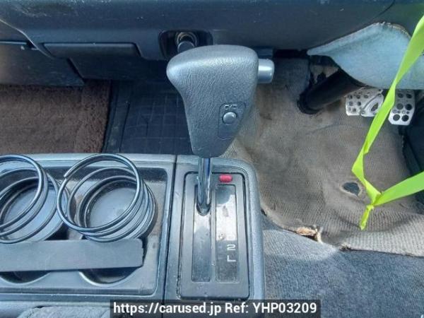 Used 2003 AT toyota regiusace-van TRH112V Image[20]
