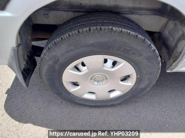Used 2003 AT toyota regiusace-van TRH112V Image[26]
