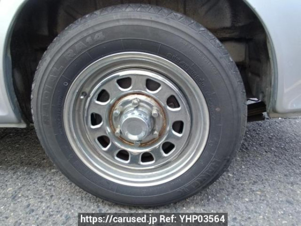 Used 2003 AT toyota regiusace-van TRH112V Image[26]