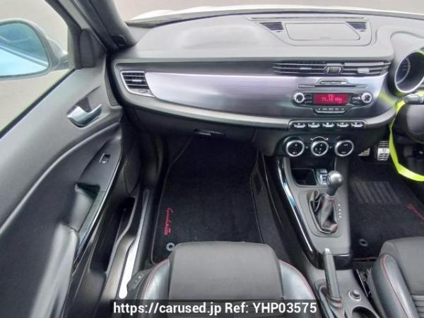 Used 2012 AT alfa-romeo giulietta 940141 Image[17]