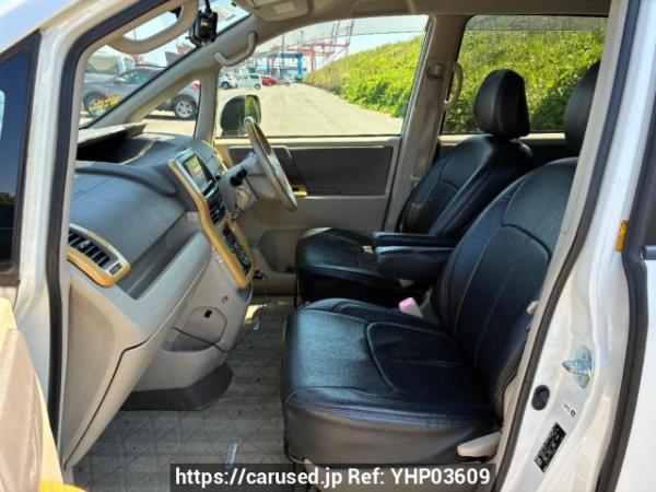 Used 2007 AT toyota noah ZRR70G Image[10]