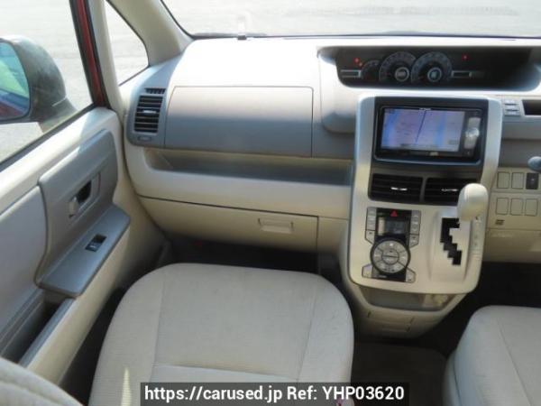 Used 2009 AT toyota noah ZRR70G Image[18]