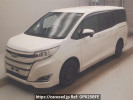 Toyota Noah ZRR85G