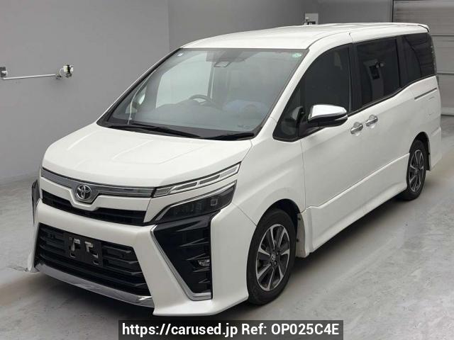 Buy Used 2021 Toyota Voxy ZRR80W (OP025C4E) - Carused.jp