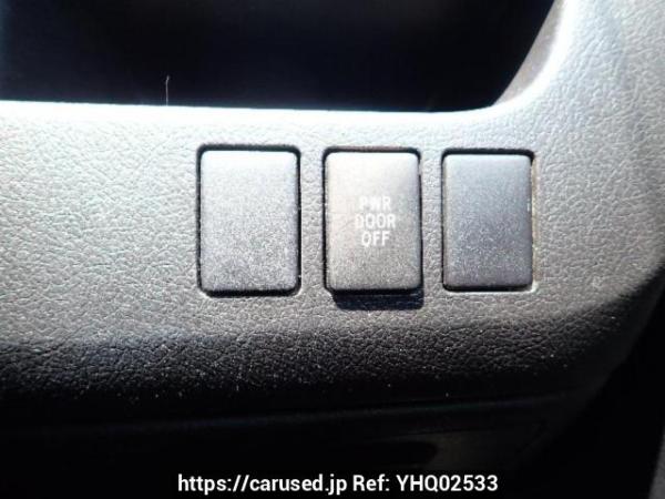 Used 2010 AT toyota noah ZRR70G Image[22]