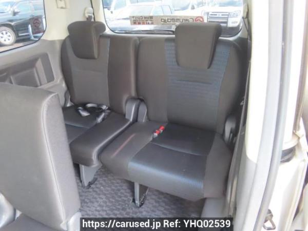 Used 2010 AT toyota voxy ZRR70W Image[15]
