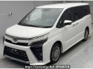 Toyota Voxy ZWR80W