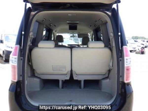 Used 2009 AT toyota noah ZRR70W Image[8]