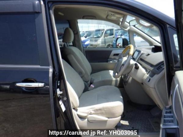 Used 2009 AT toyota noah ZRR70W Image[11]