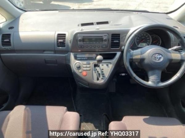 Used 2004 AT toyota wish ZNE10G Image[16]