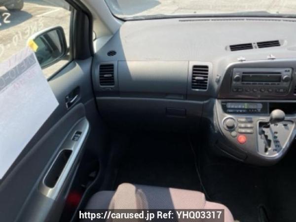 Used 2004 AT toyota wish ZNE10G Image[17]