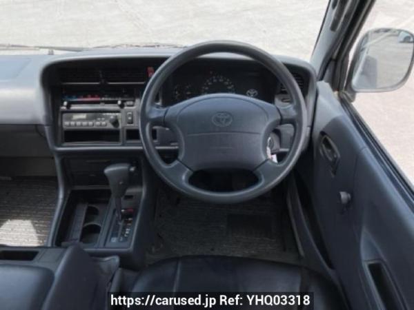 Used 1999 AT toyota hiace-wagon RZH111G Image[18]