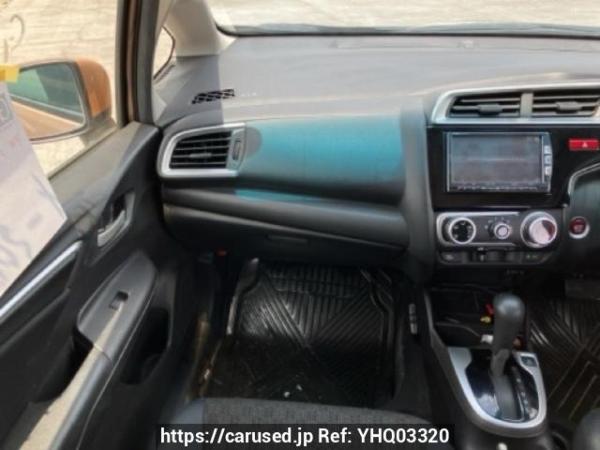 Used 2013 AT honda fit GK4 Image[16]
