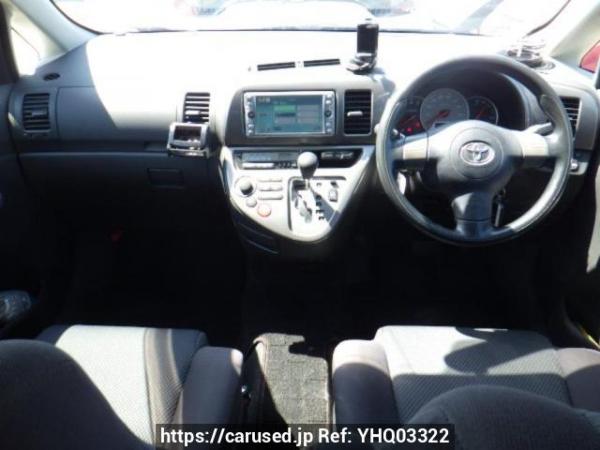 Used 2004 AT toyota wish ANE10G Image[16]