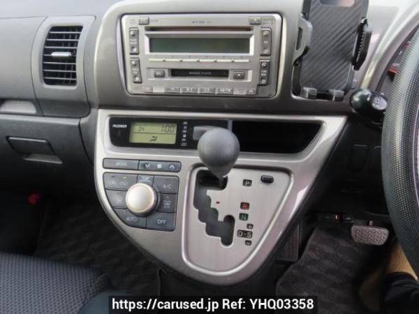 Used 2005 AT toyota wish ZNE10G Image[19]
