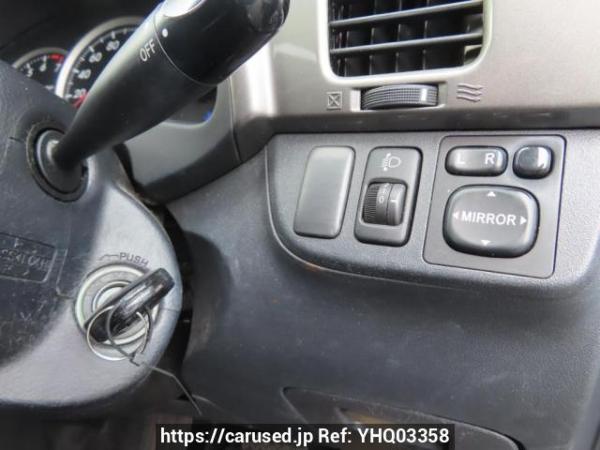 Used 2005 AT toyota wish ZNE10G Image[26]