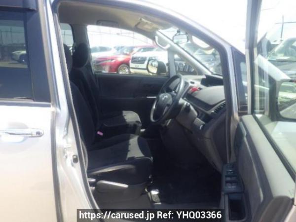 Used 2010 AT toyota noah ZRR70G Image[11]