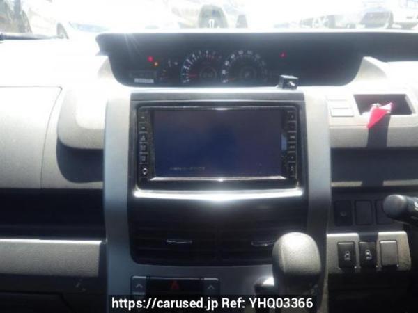 Used 2010 AT toyota noah ZRR70G Image[18]